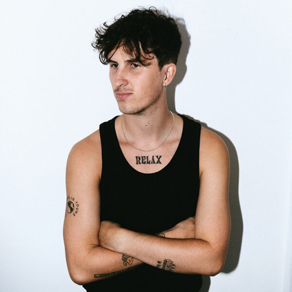 Arthur-Hill-770x770-1-600x600