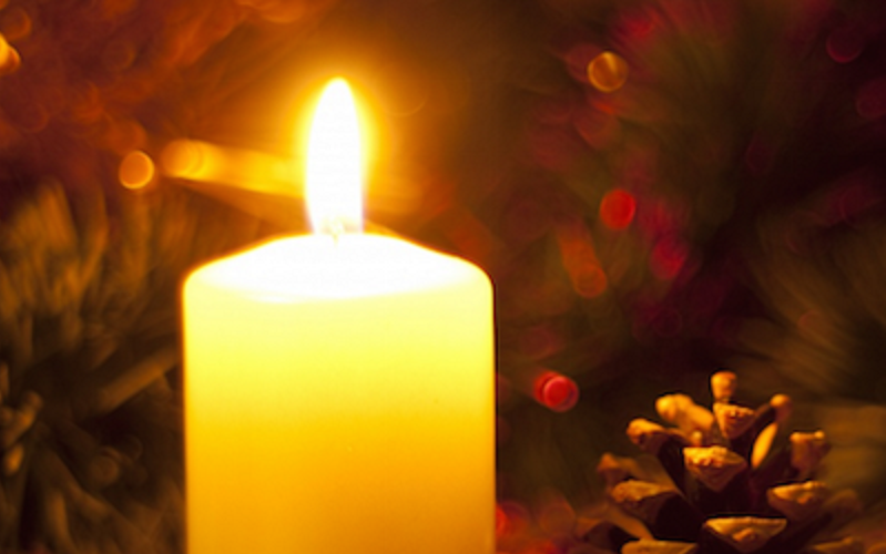 CHRISTMAS-BY-CANDLELIGHT-2-800