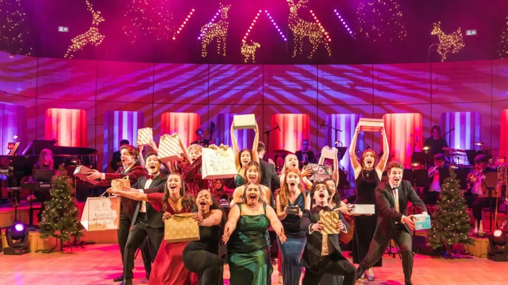 Christmas-on-broadway-2023