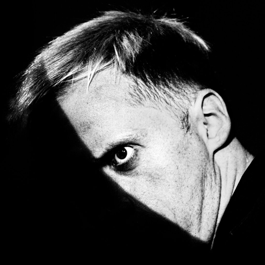 HamishHawk-AFirmerHand-cover-3000px