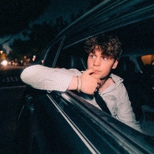 ben-ellis-1339251050-300x300