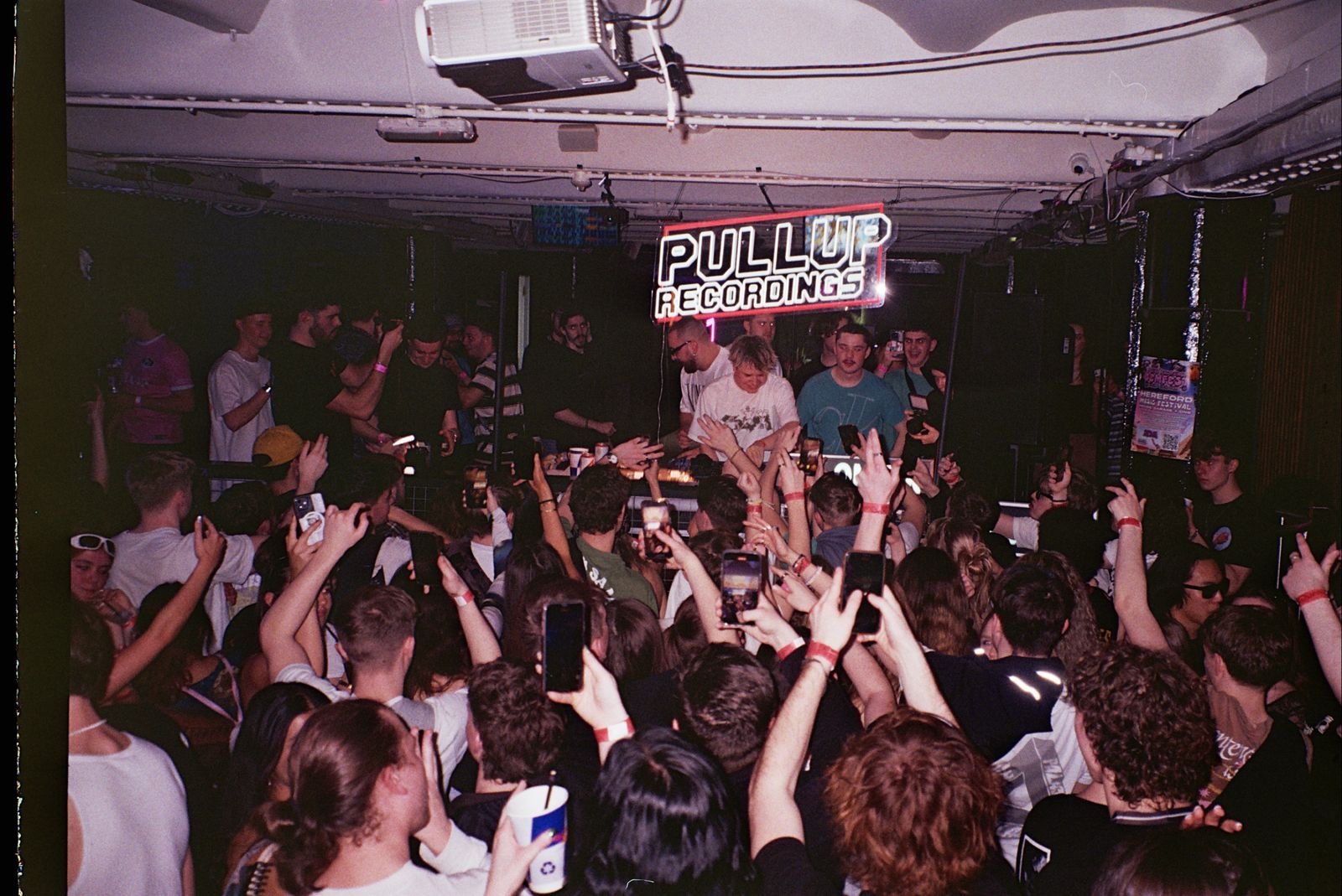 WhatsApp+Image+2024-03-10+at+19.34.59