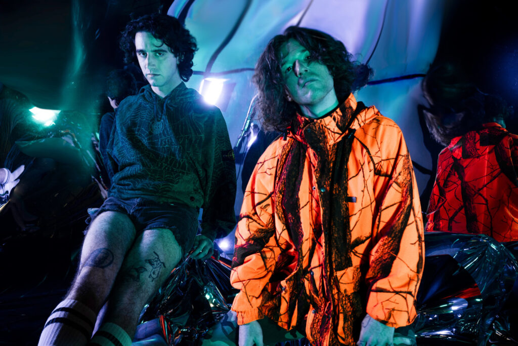 machine-girl-photo-by-signe-pierce-and-molly-o-brien