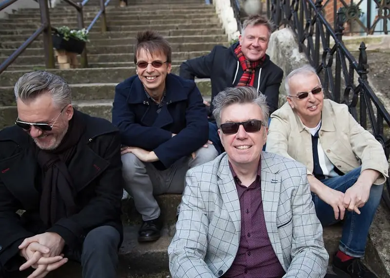 The-Undertones-Photo-Website