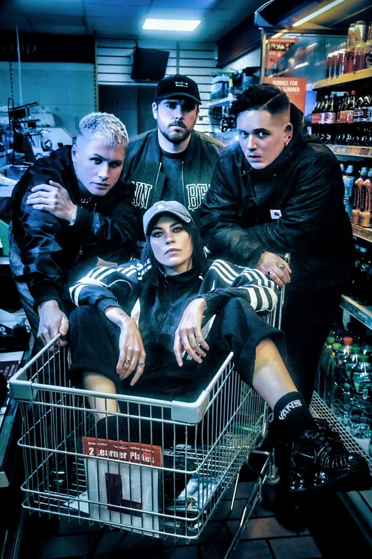 WhatsApp-Image-2025-04-08-at-17.22.06