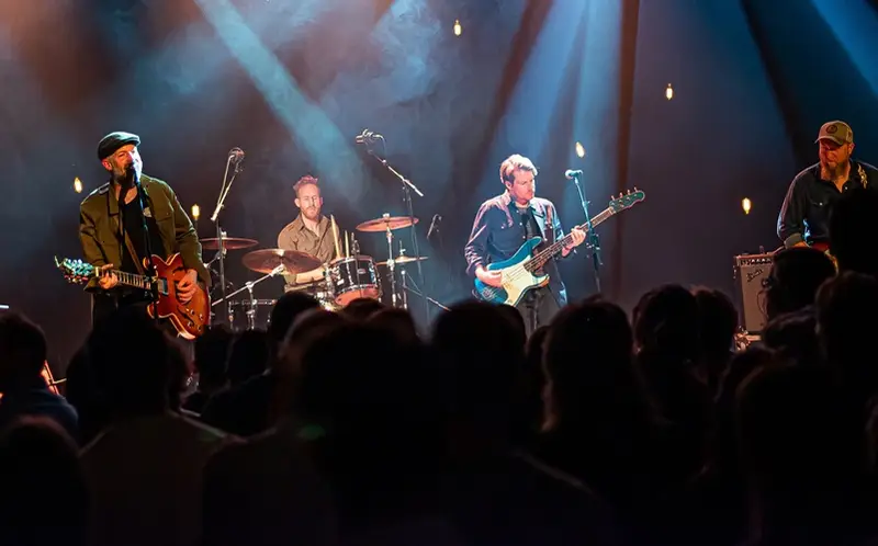 jon-allen-colour-800